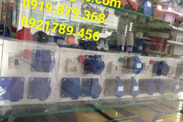 Ổ CĂM ĐIỆN CÔNG NGHIỆP