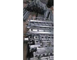 RACK SỨ-KHUNG ĐỠ SỨ